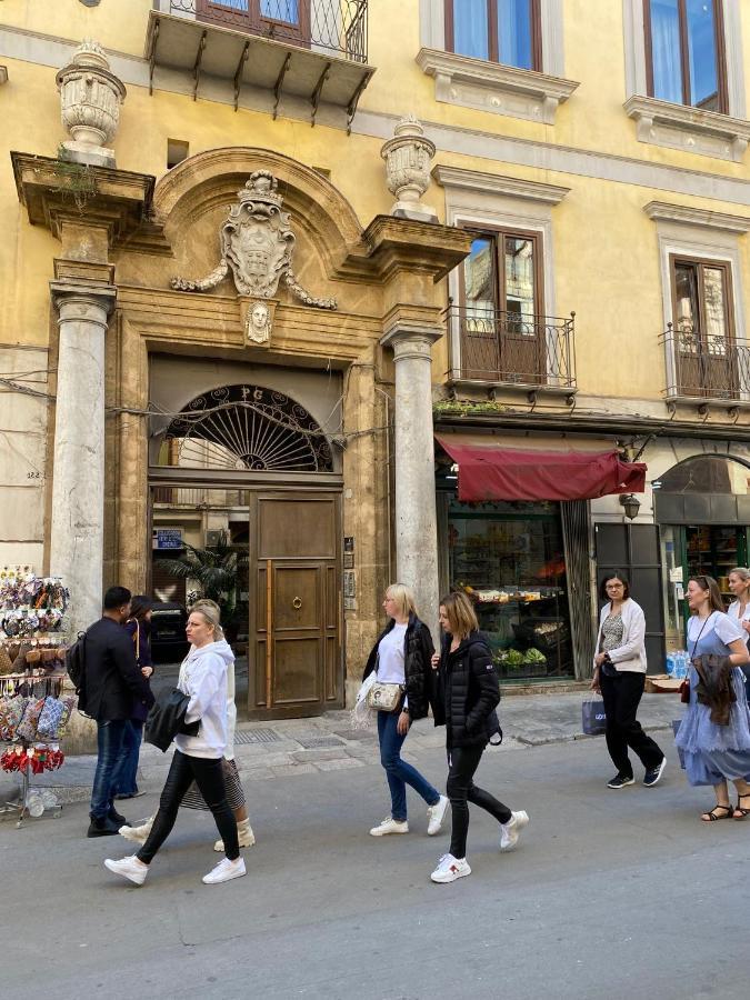 Pia'S Home In Pieno Centro Storico Palermo Dış mekan fotoğraf