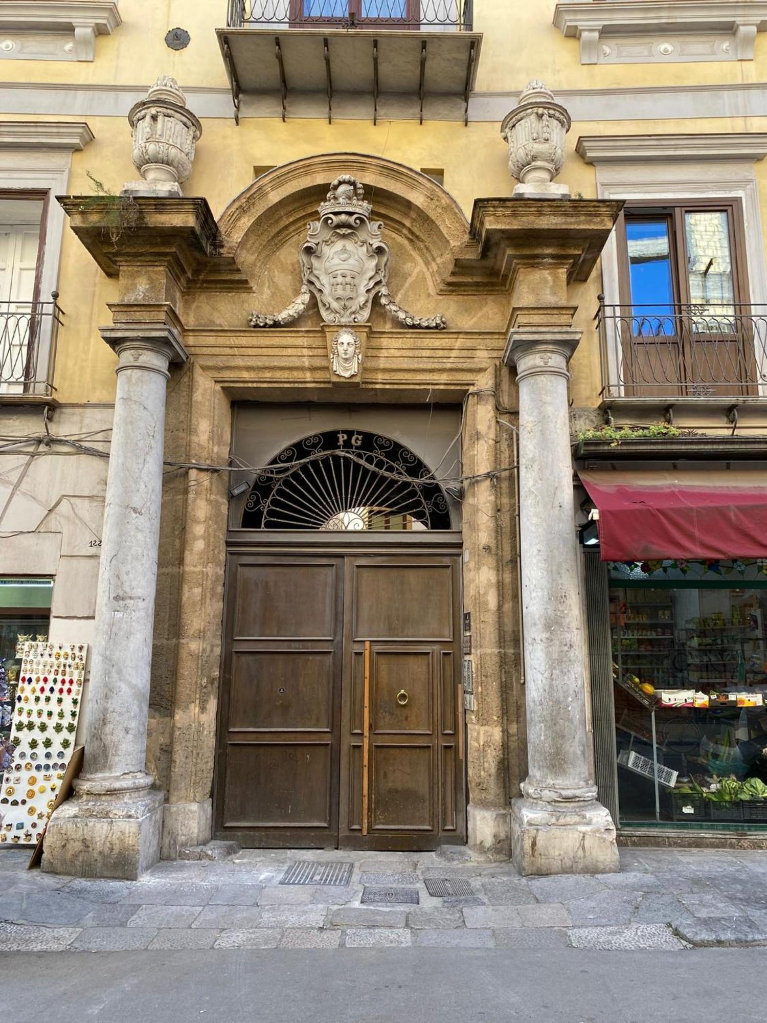 Pia'S Home In Pieno Centro Storico Palermo Dış mekan fotoğraf